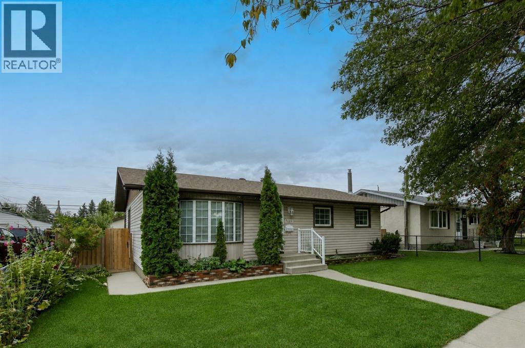 4919 Marlborough Drive Ne, Calgary, Alberta T2A 2Z4 - Photo 2 - A2342658