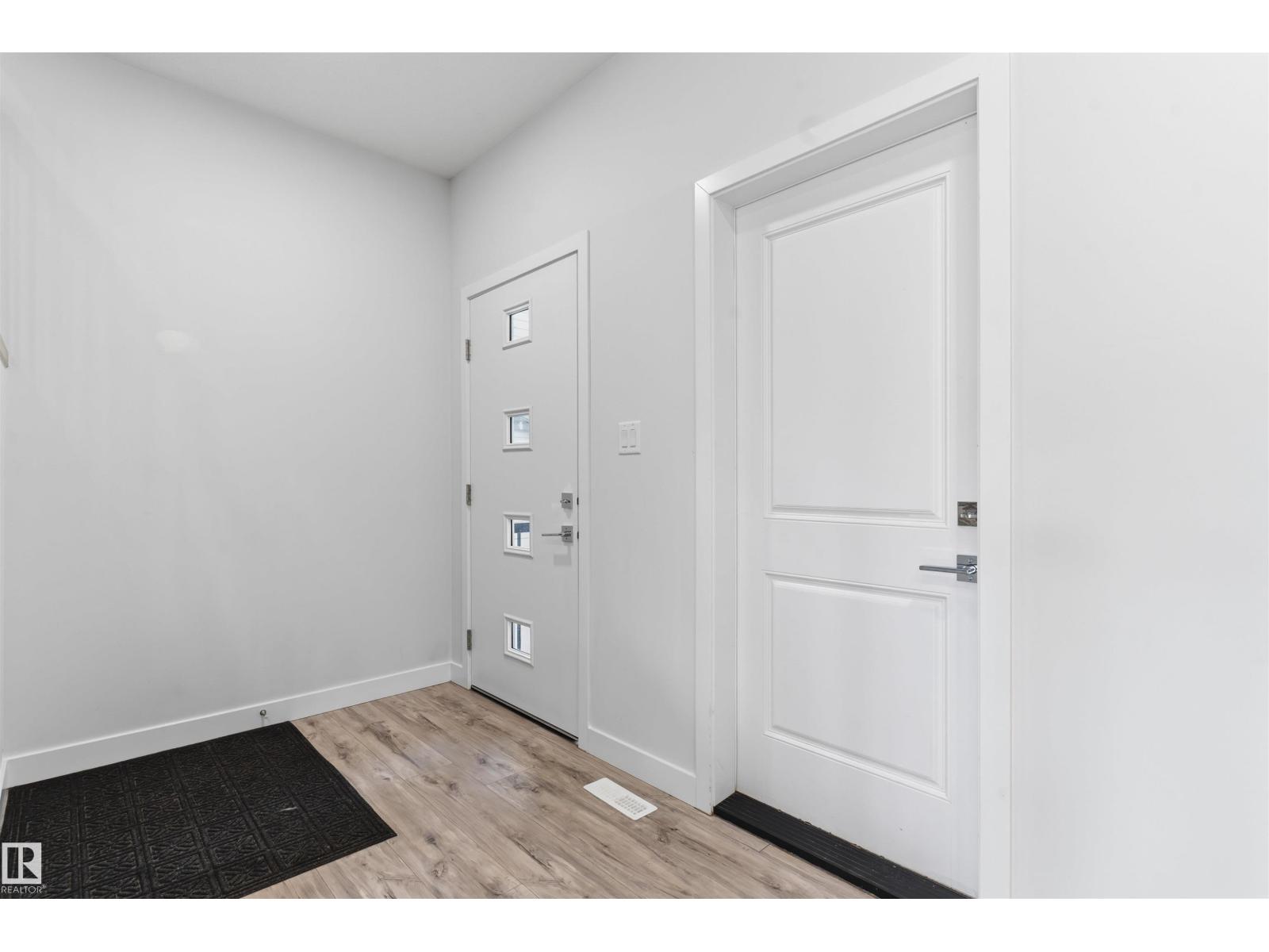8805 Carson Way Sw, Edmonton, Alberta  T6W 5B8 - Photo 6 - E4510536