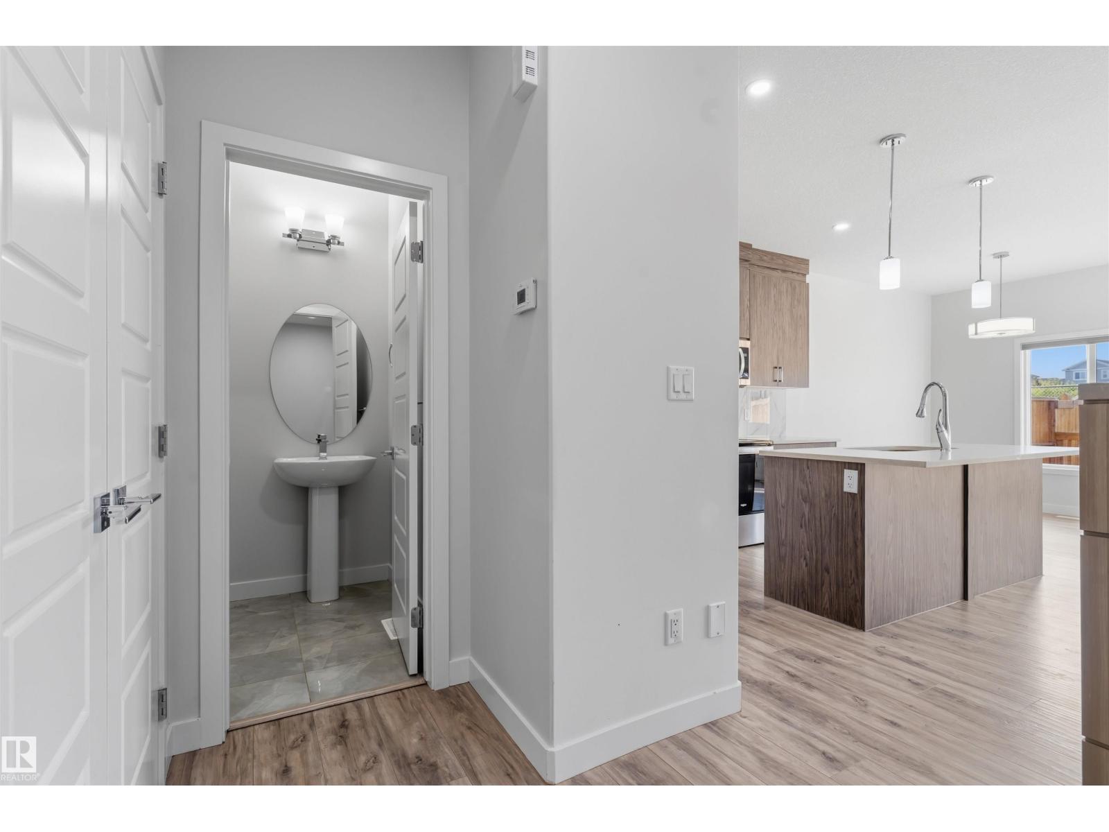 8805 Carson Way Sw, Edmonton, Alberta  T6W 5B8 - Photo 7 - E4510536