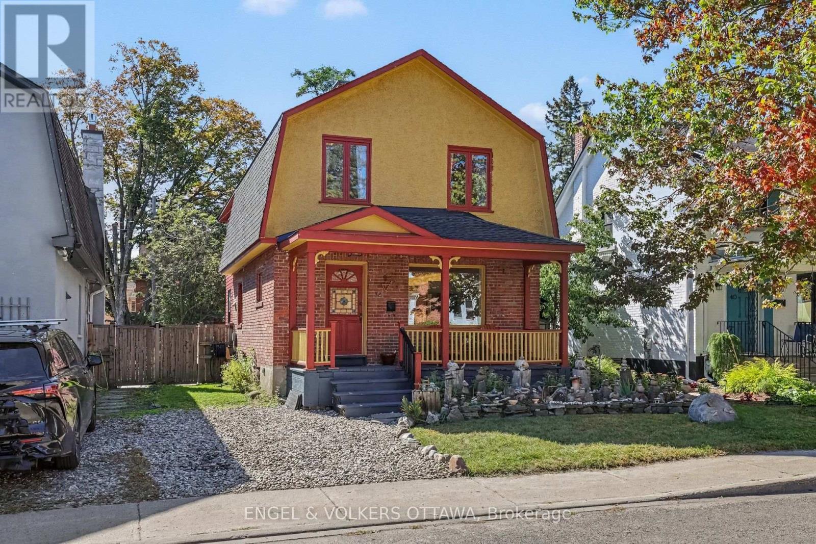 38 Rockcliffe Way, Ottawa, Ontario  K1M 1B5 - Photo 1 - X13831234