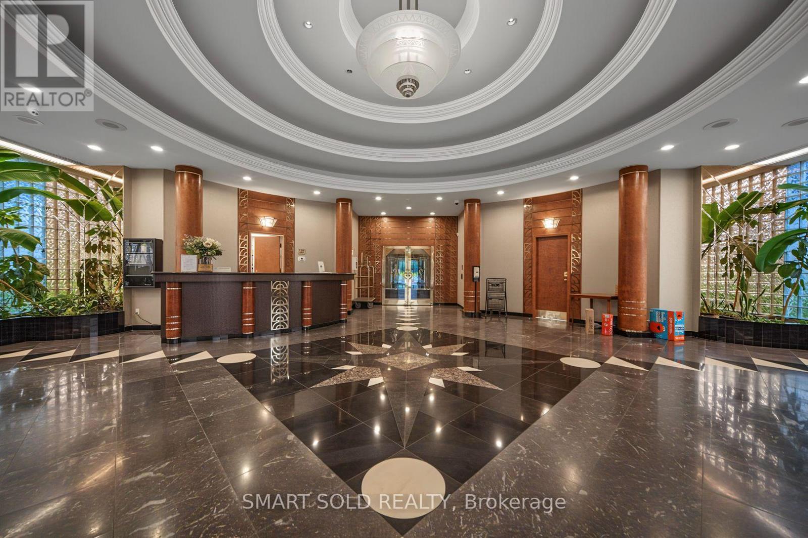 205 - 28 Hollywood Avenue, Toronto, Ontario  M2N 6S4 - Photo 2 - C13831220
