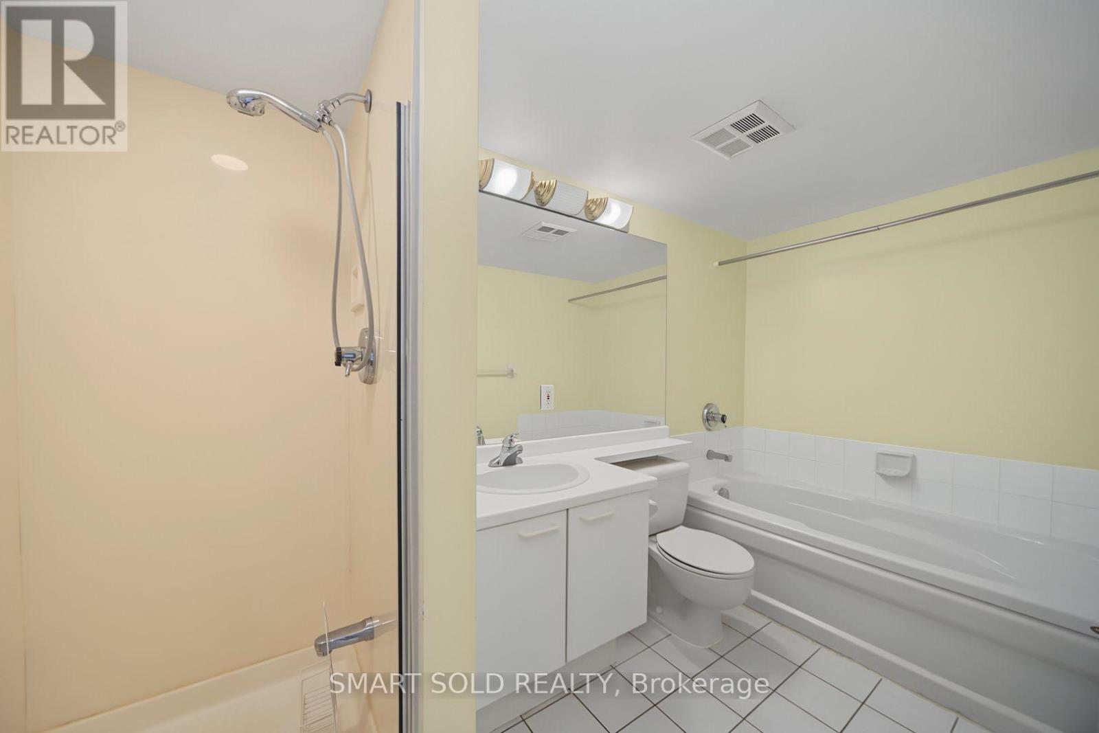 205 - 28 Hollywood Avenue, Toronto, Ontario  M2N 6S4 - Photo 20 - C13831220