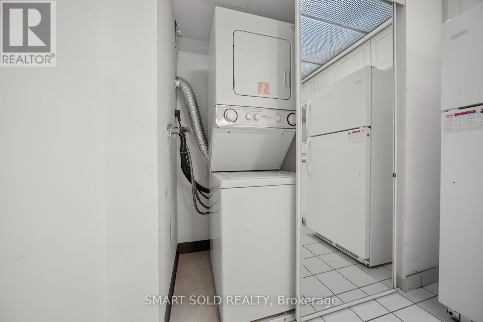 205 - 28 Hollywood Avenue, Toronto, Ontario  M2N 6S4 - Photo 23 - C13831220