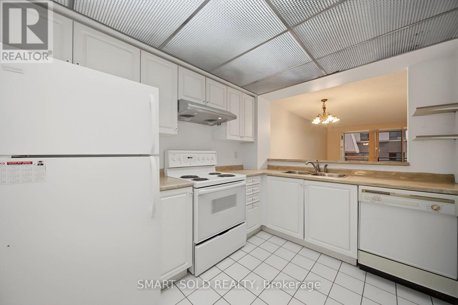 205 - 28 Hollywood Avenue, Toronto, Ontario  M2N 6S4 - Photo 5 - C13831220