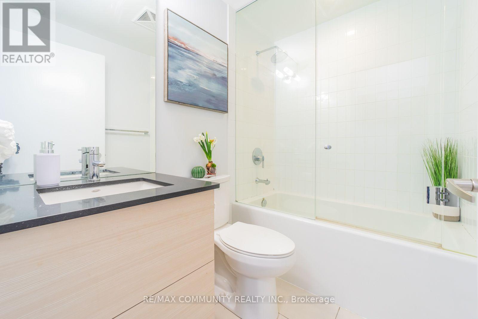 1210 - 210 Simcoe Street, Toronto (Kensington-Chinatown), Ontario  M5T 0A9 - Photo 21 - C13831258