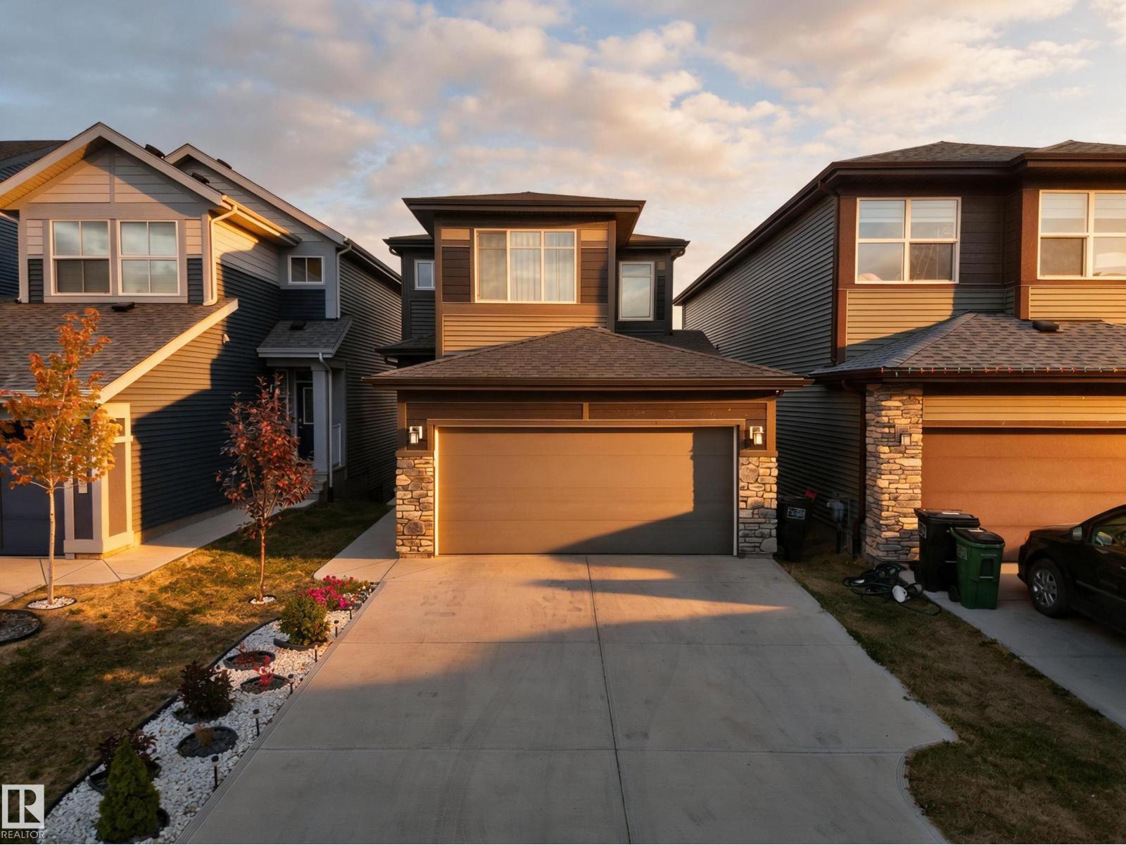 4104 3 Av Sw, Edmonton, Alberta  T6X 3A2 - Photo 1 - E4510537