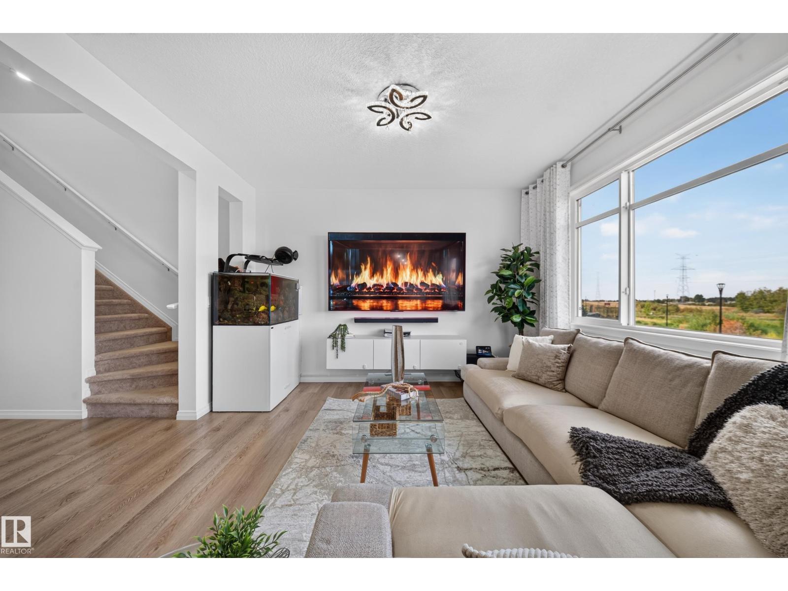 4104 3 Av Sw, Edmonton, Alberta  T6X 3A2 - Photo 9 - E4510537