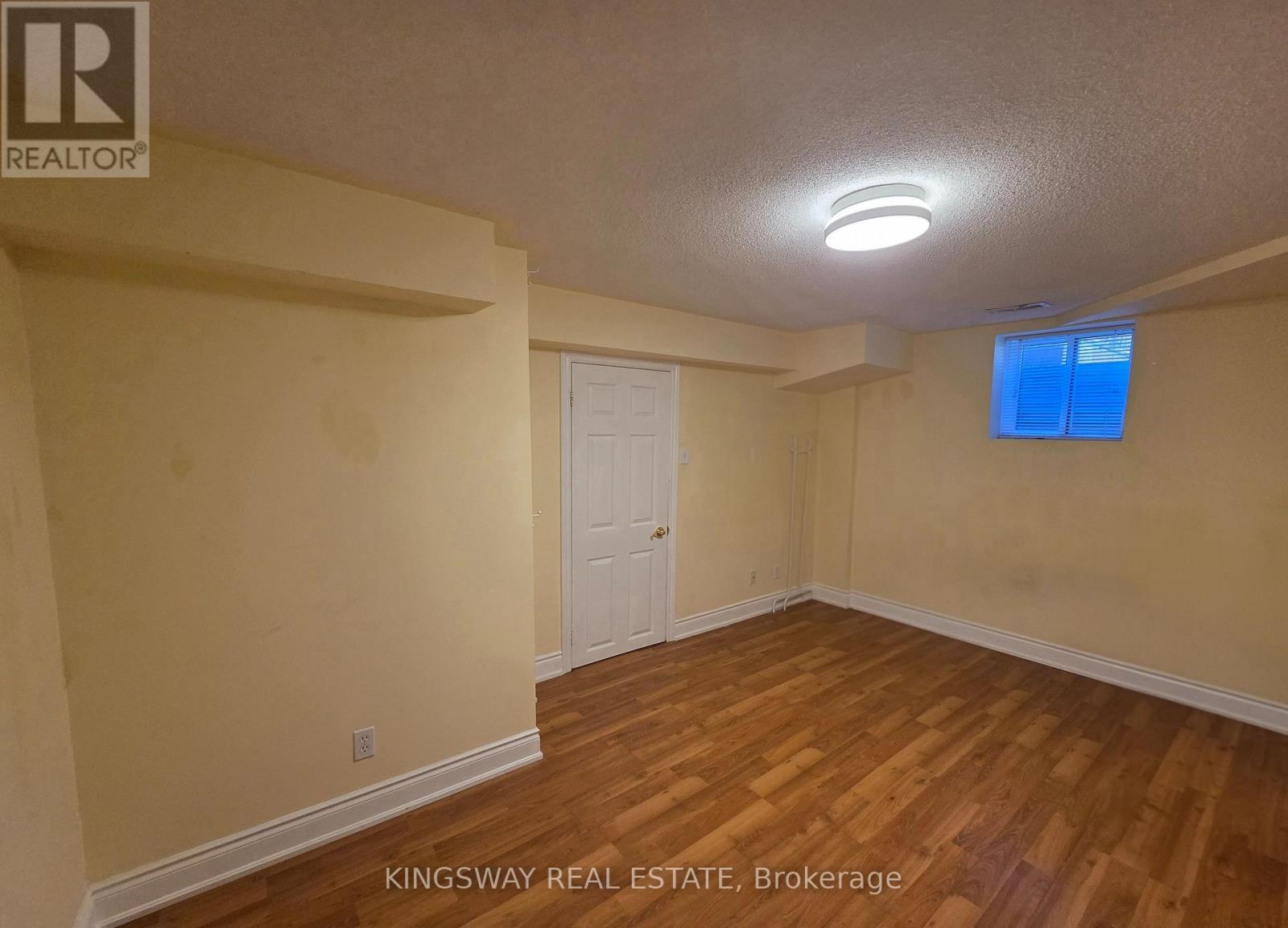 Basement Apt - 4798 Crystal Rose Drive, Mississauga, Ontario  L5V 1G9 - Photo 16 - W13831232