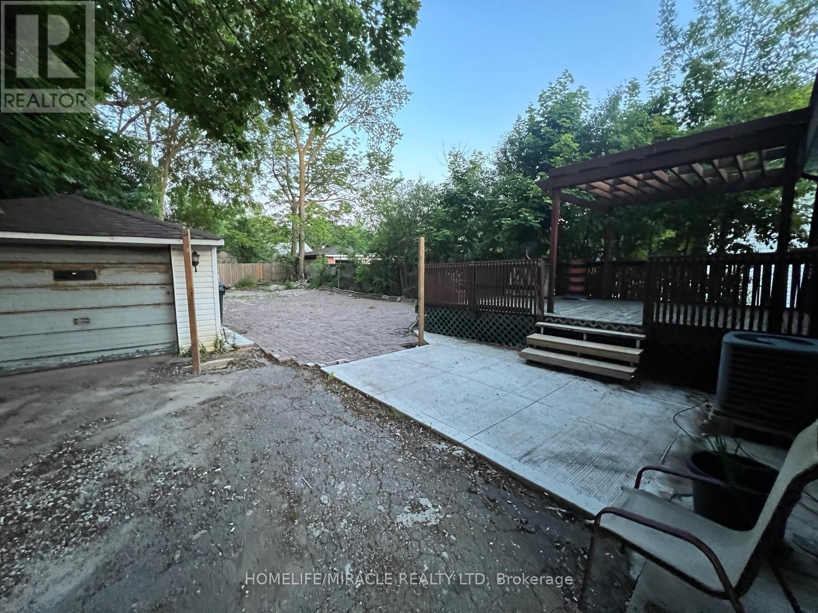 213 Queen Street W, Brampton, Ontario  L6Y 1M6 - Photo 11 - W13831236