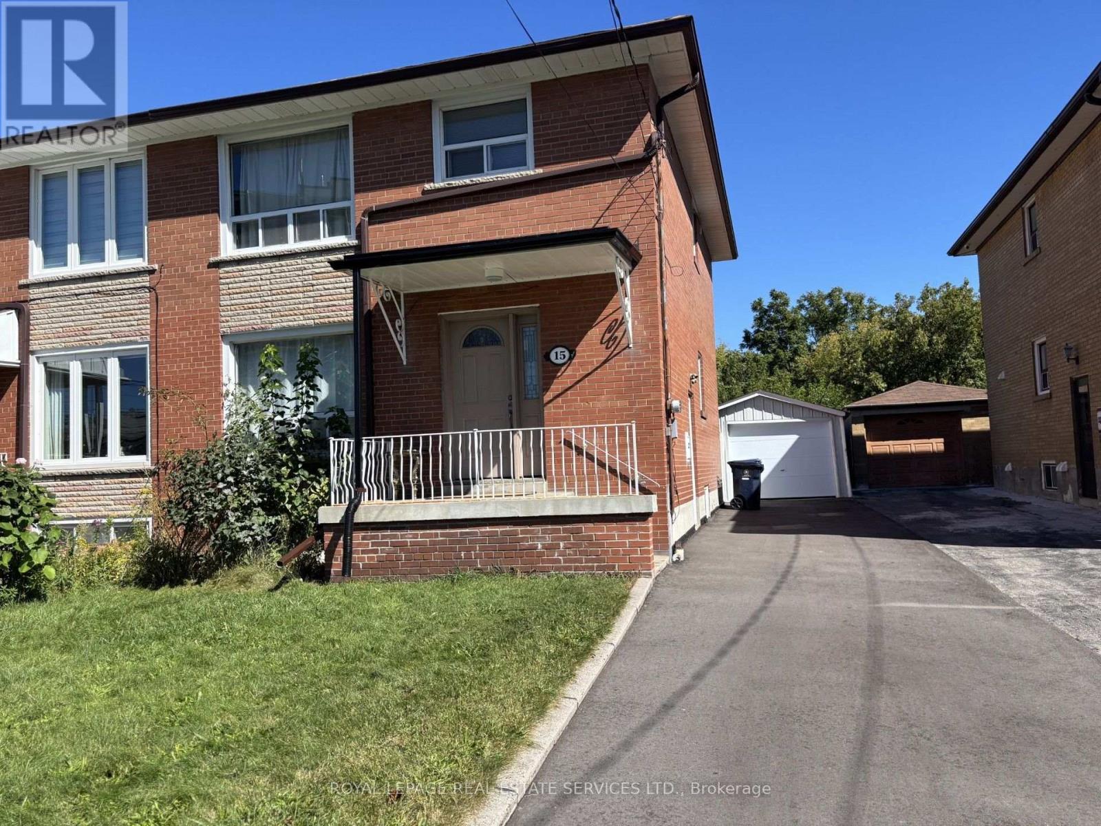 ROOM - 15 SONNET COURT, Toronto, Ontario