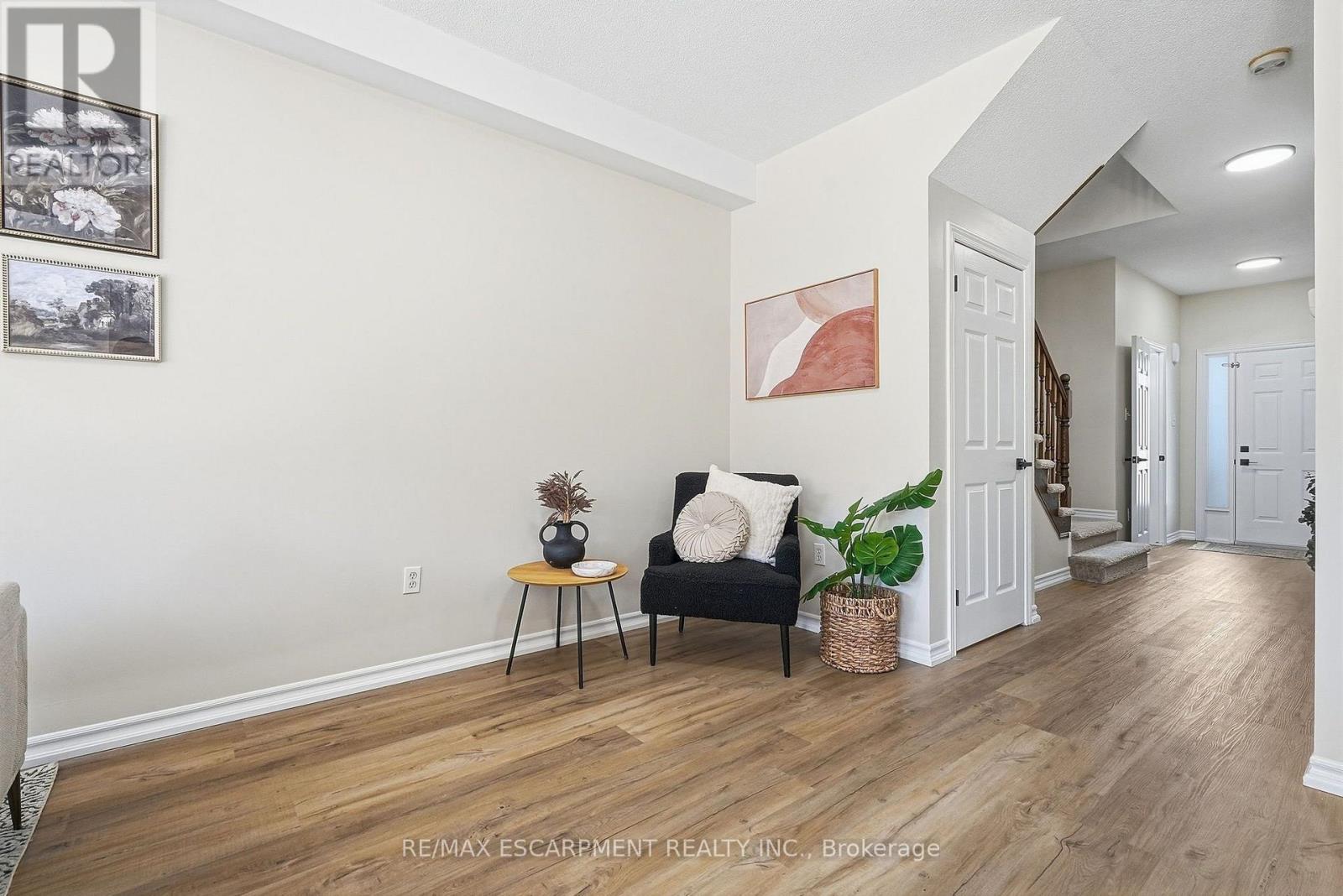 257 Southbrook Drive, Hamilton, Ontario  L0R 1C0 - Photo 17 - X13831262