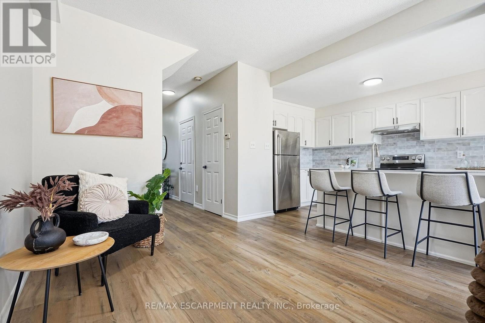 257 Southbrook Drive, Hamilton, Ontario  L0R 1C0 - Photo 18 - X13831262