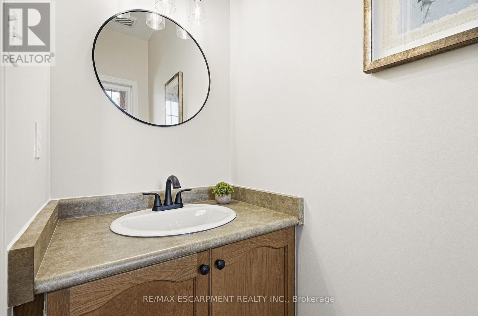257 Southbrook Drive, Hamilton, Ontario  L0R 1C0 - Photo 19 - X13831262