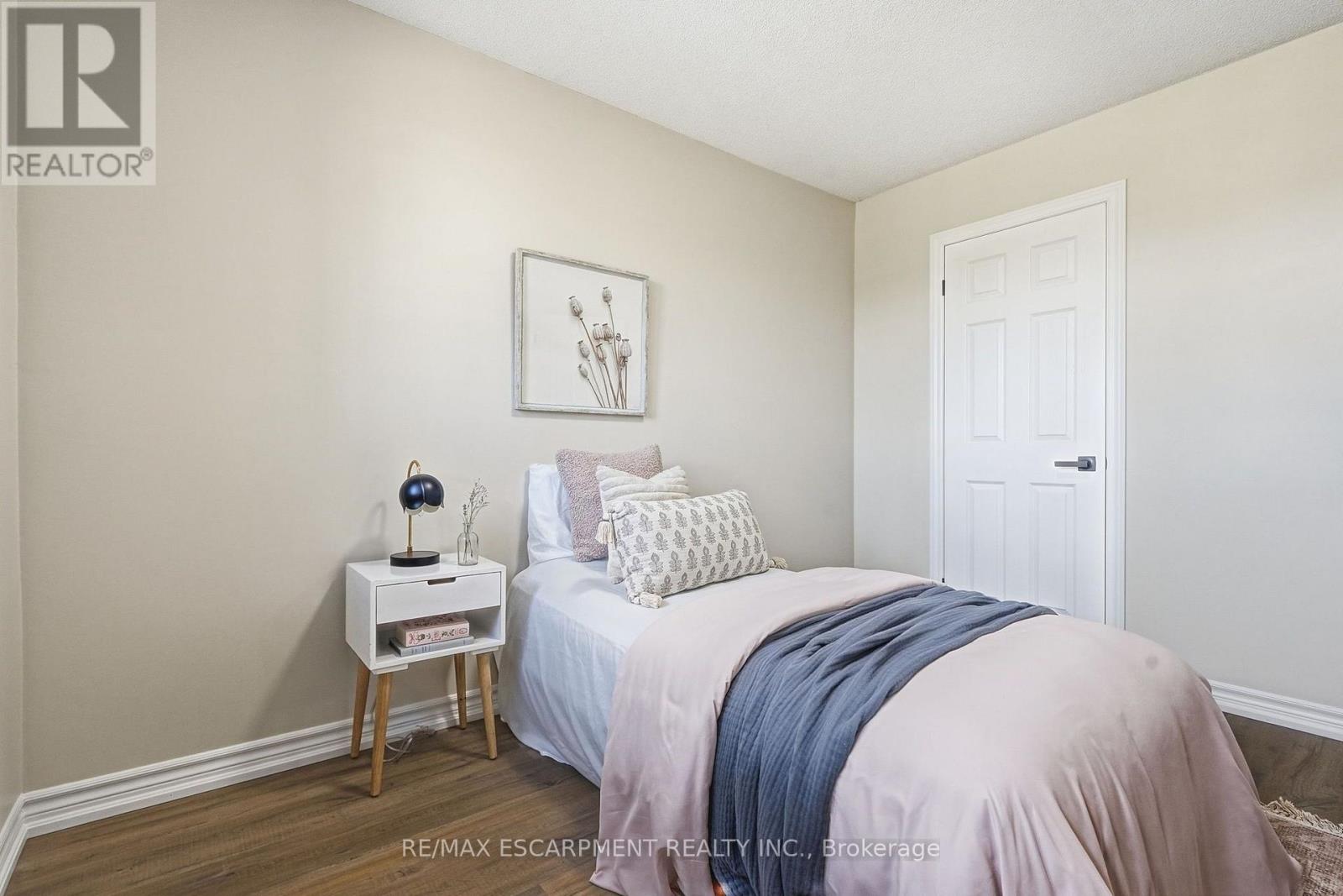 257 Southbrook Drive, Hamilton, Ontario  L0R 1C0 - Photo 25 - X13831262