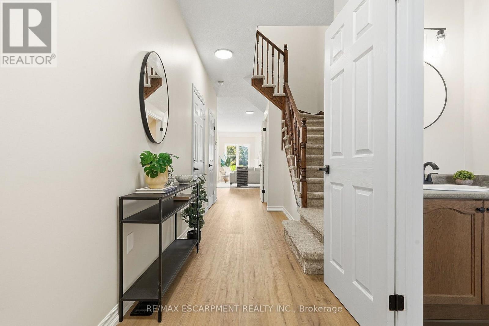 257 Southbrook Drive, Hamilton, Ontario  L0R 1C0 - Photo 4 - X13831262