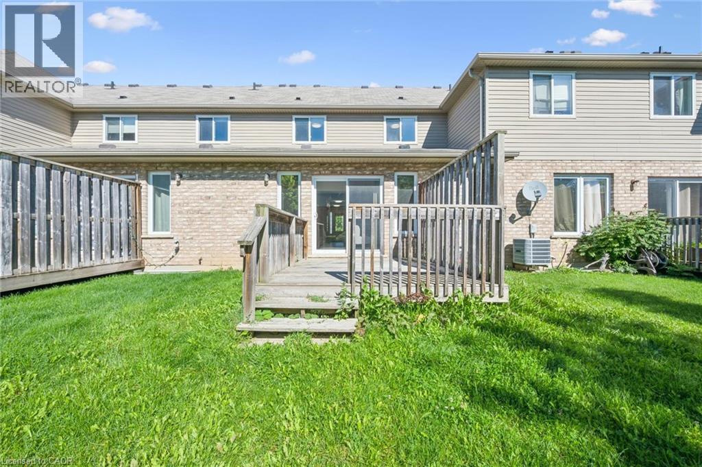 555 Chablis Drive Unit# 24, Waterloo, Ontario  N2T 2Y1 - Photo 31 - 40858297