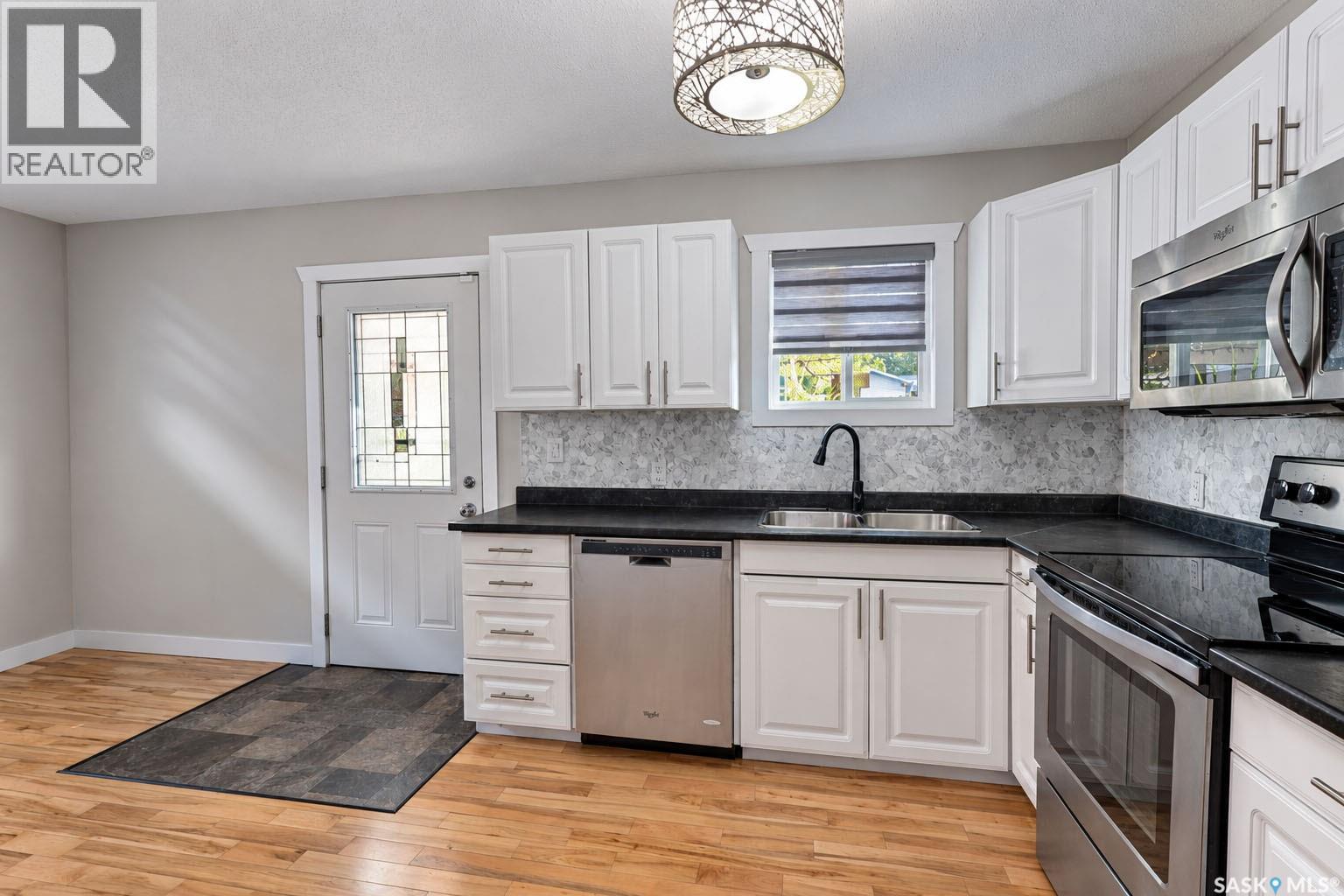 539 24th Street E, Prince Albert, Saskatchewan  S6V 1S1 - Photo 6 - SK049638