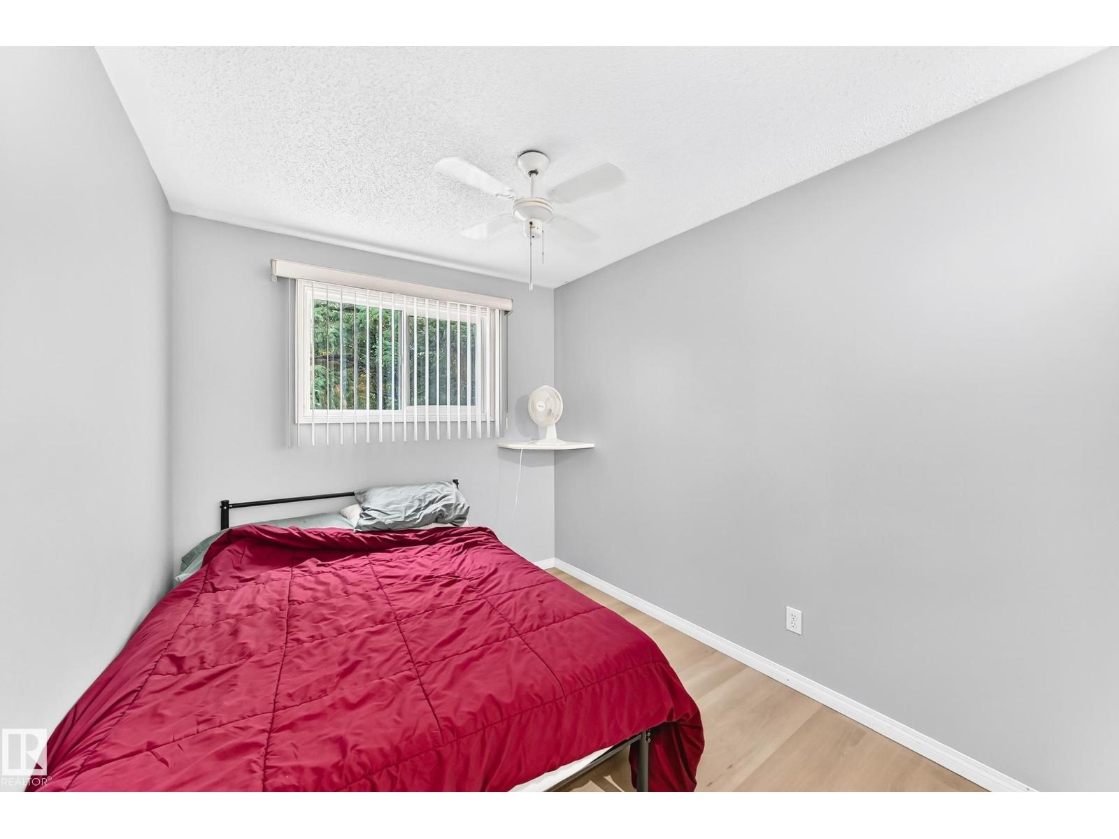 44 HABITAT CR NW