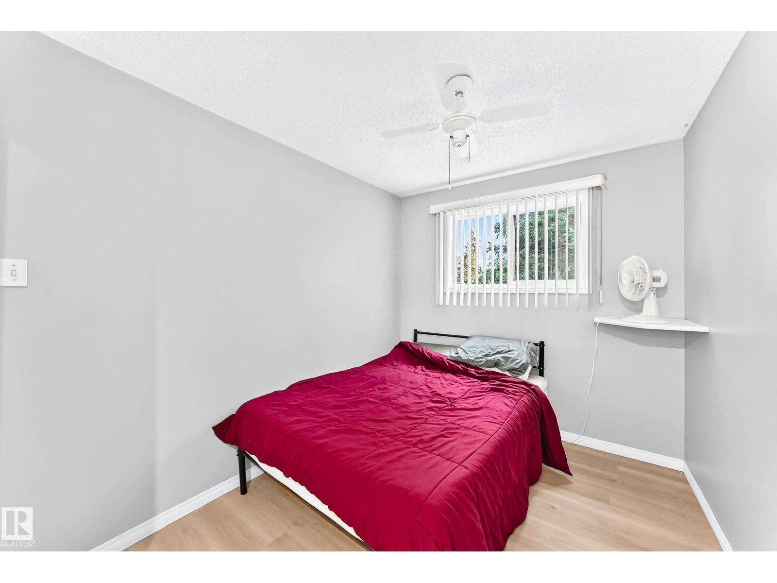 44 HABITAT CR NW