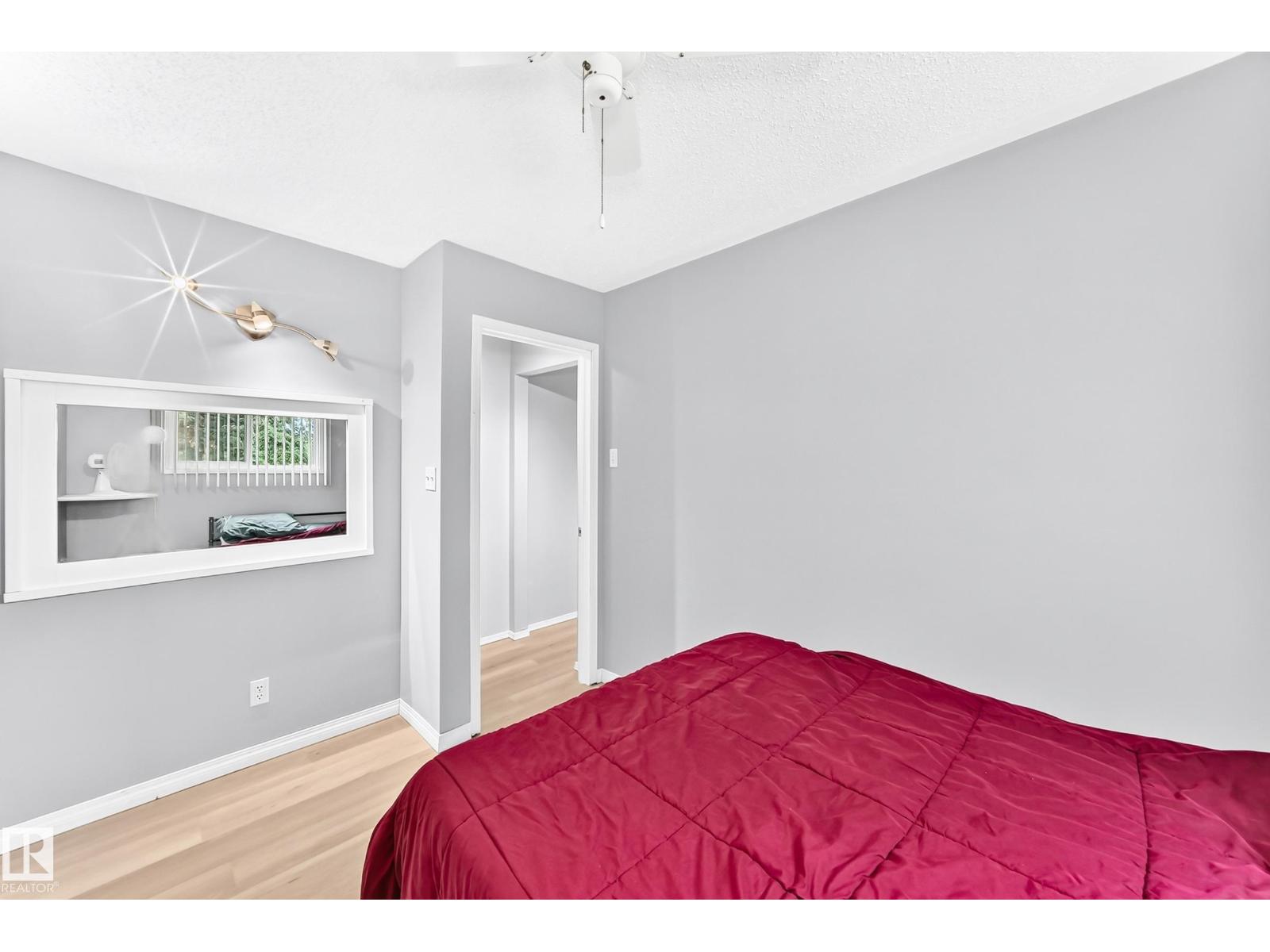 44 HABITAT CR NW