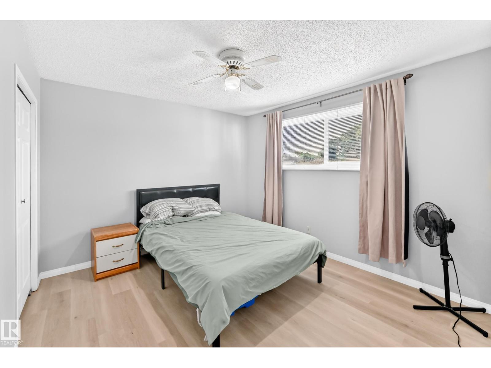 44 HABITAT CR NW