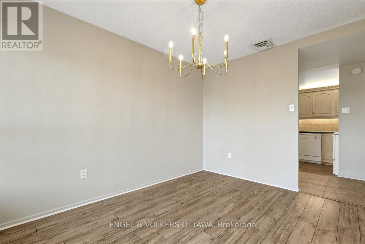 5 - 373 Laurier Avenue E, Ottawa, Ontario  K1N 8X6 - Photo 12 - X13831300