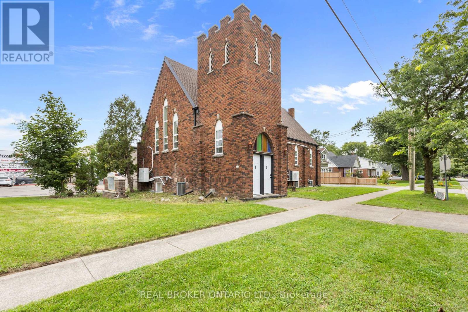 3 - 120 THOROLD ROAD, Welland, Ontario