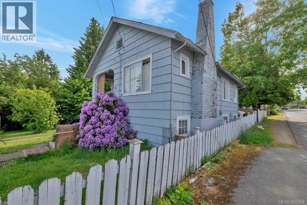 307, 311,315 Holly Ave, Nanaimo, British Columbia  V9S 3M3 - Photo 12 - 1050394