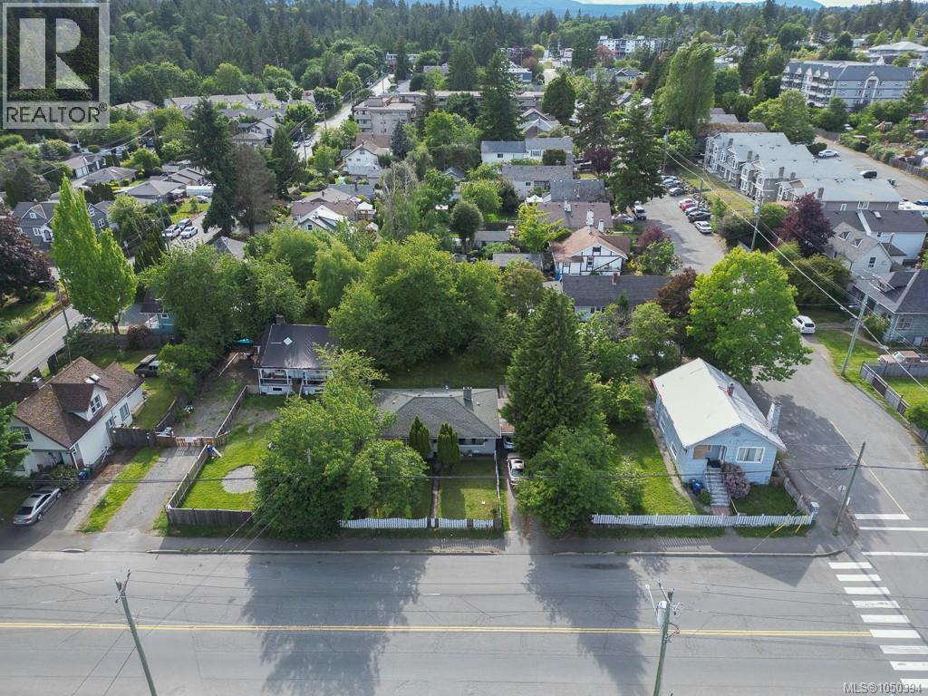 307, 311,315 Holly Ave, Nanaimo, British Columbia  V9S 3M3 - Photo 2 - 1050394