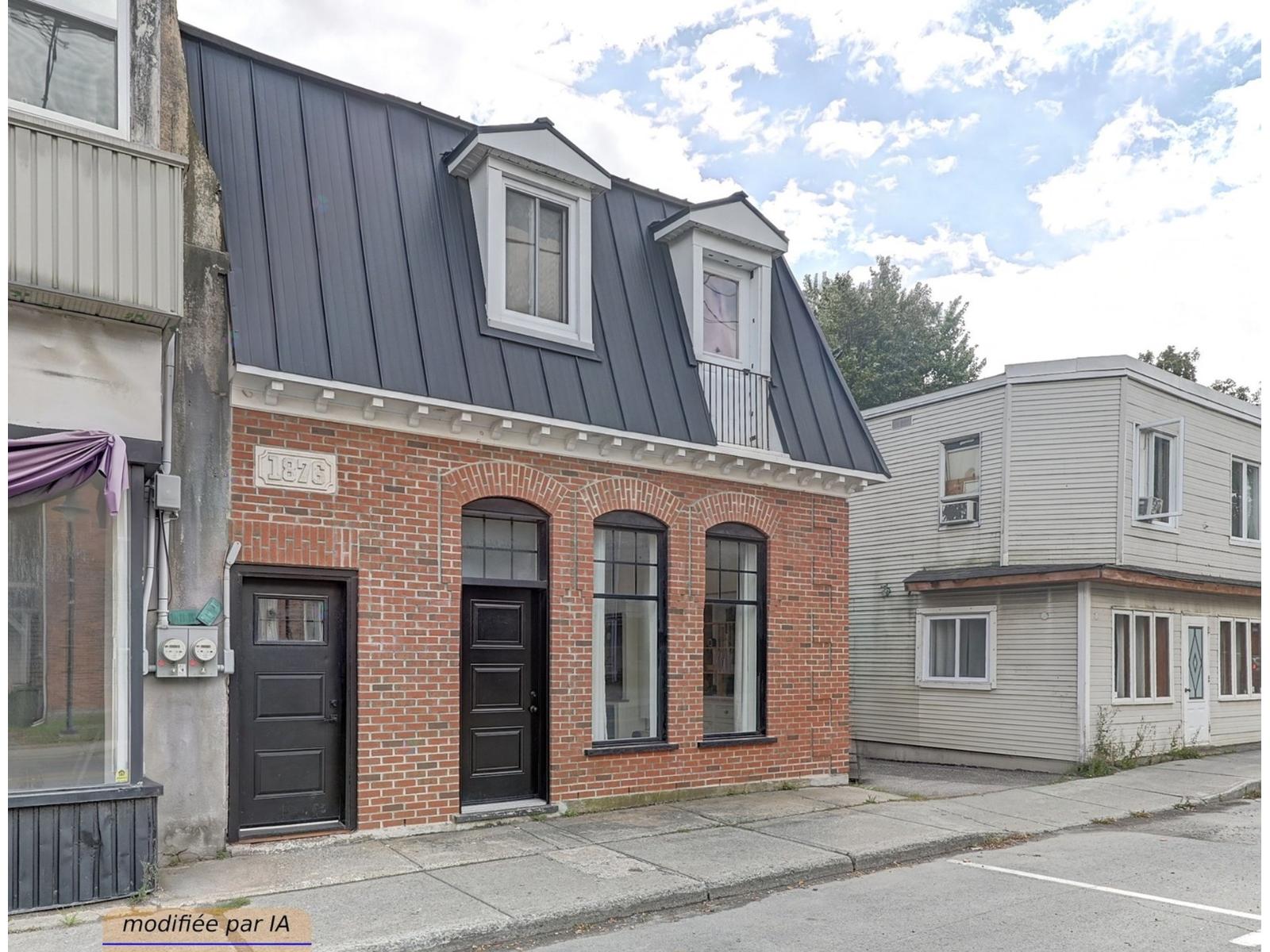 5700-5702 Rue Foster Waterloo Quebec Canada J0E2N0 2