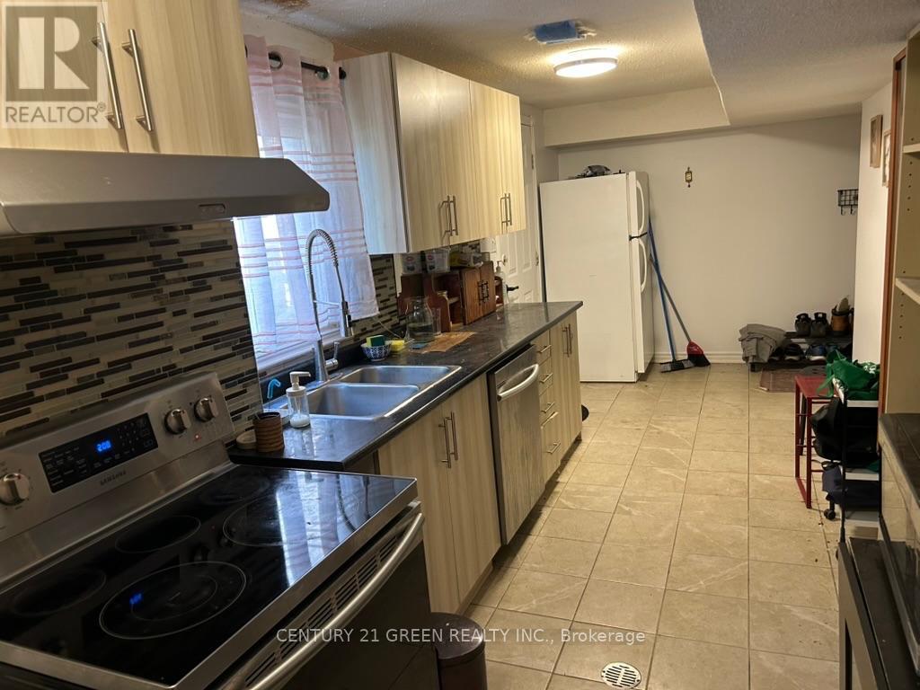 4252 Tea Garden Circle, Mississauga, Ontario  L5B 2W8 - Photo 27 - W13829278