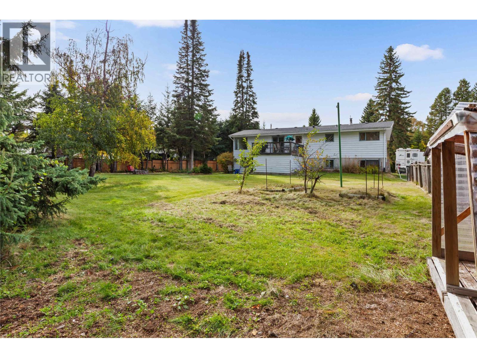 2948 Charella Drive, Prince George, British Columbia  V2N 5L1 - Photo 8 - R3169795