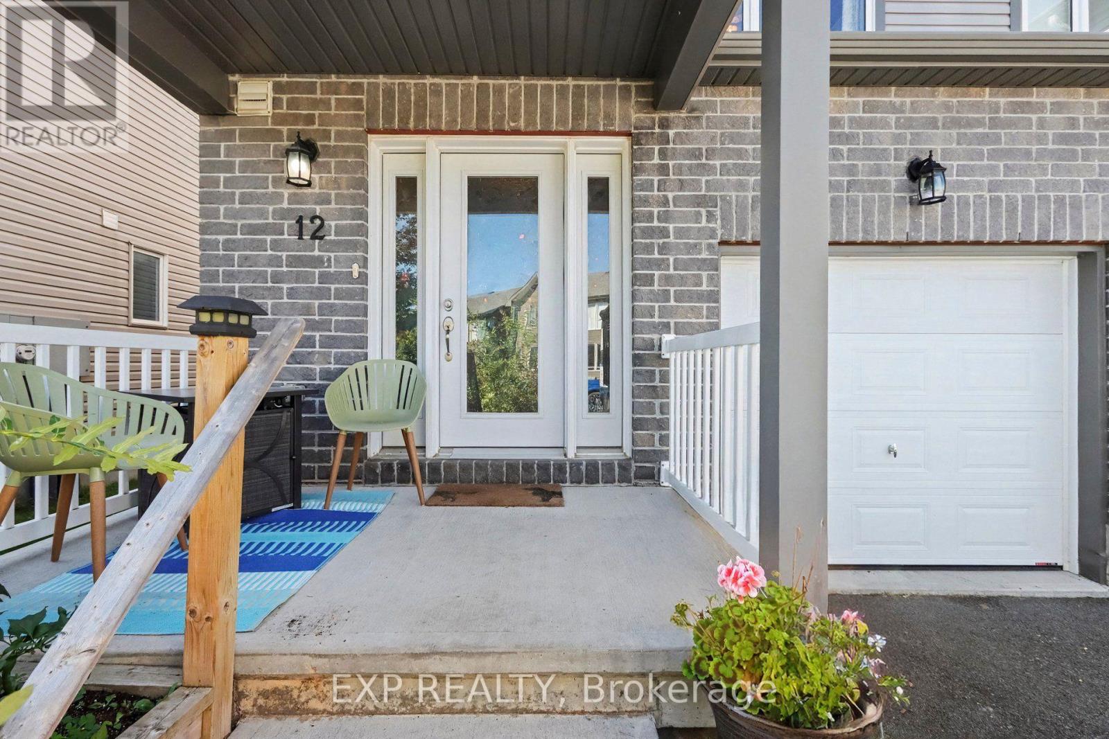 12 Code Crescent, Carleton Place, Ontario  K7C 0A4 - Photo 2 - X13831318