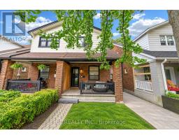379 SCARBOROUGH ROAD, Toronto, Ontario