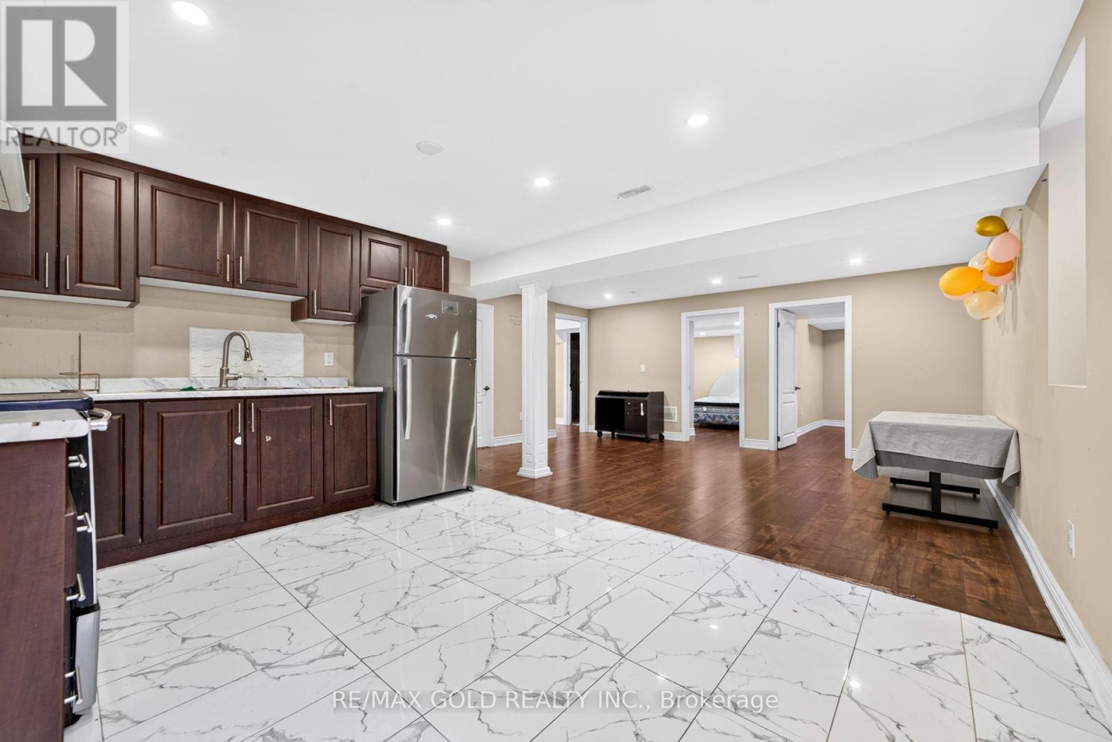 19 Briardale Road, Brampton, Ontario  L7A 1S4 - Photo 37 - W13831314