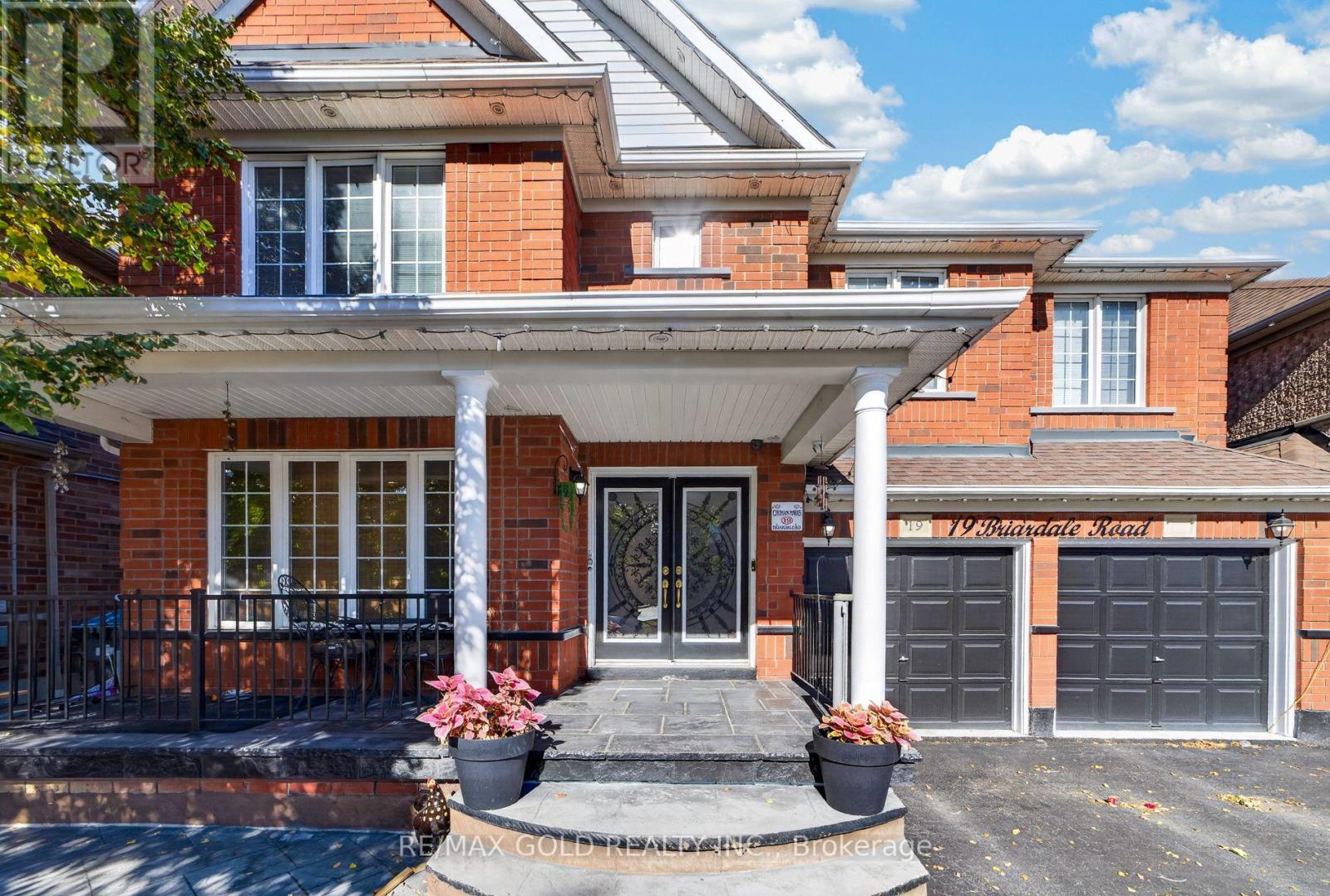 19 Briardale Road, Brampton, Ontario  L7A 1S4 - Photo 5 - W13831314