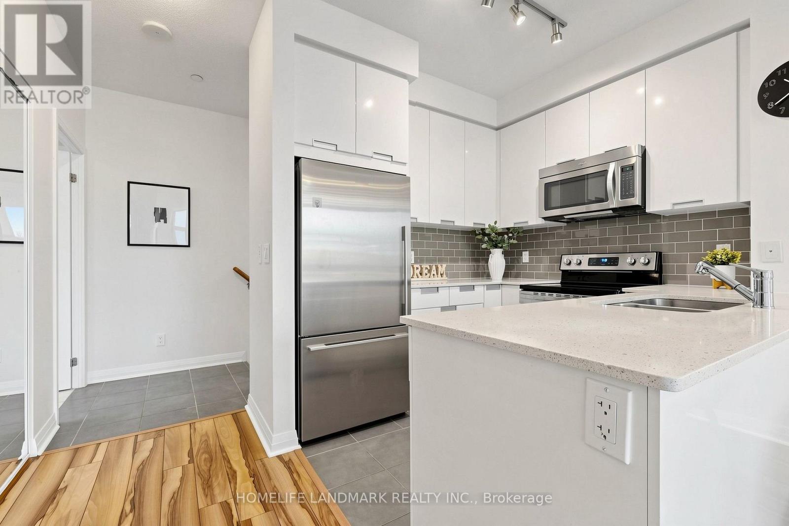 105 - 55 Eglinton Avenue, Mississauga, Ontario  L5R 0E4 - Photo 13 - W13829944