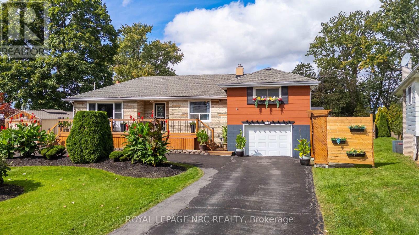 8031 Watson Street, Niagara Falls, Ontario  L2H 1E4 - Photo 3 - X13831024