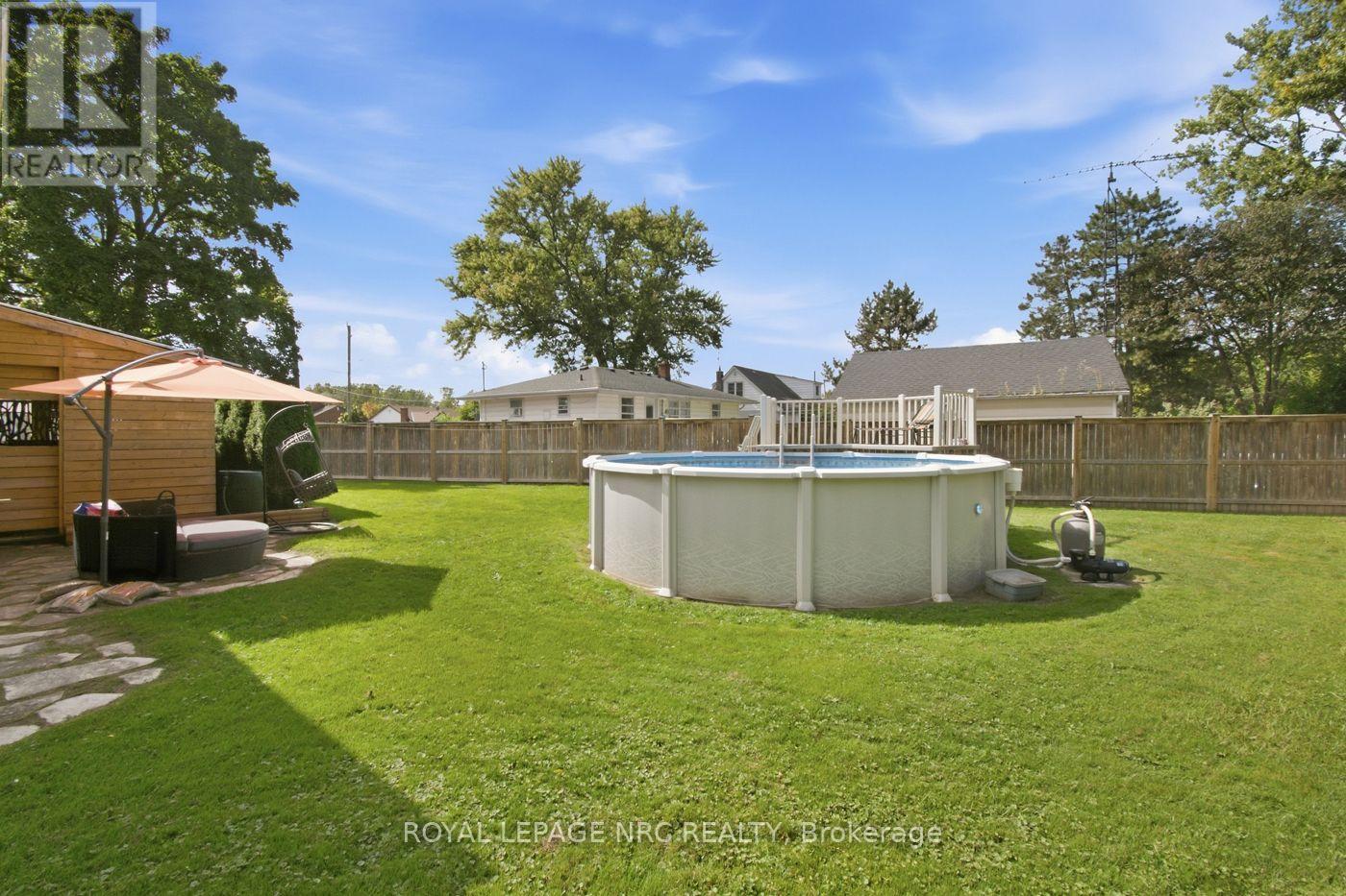 8031 Watson Street, Niagara Falls, Ontario  L2H 1E4 - Photo 36 - X13831024
