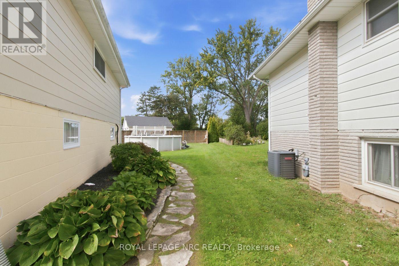 8031 Watson Street, Niagara Falls, Ontario  L2H 1E4 - Photo 38 - X13831024