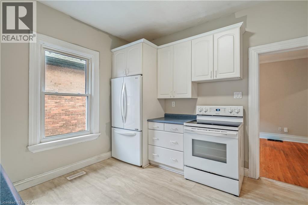 25 Alonzo Street, Brantford, Ontario  N3R 1A1 - Photo 24 - 40861283