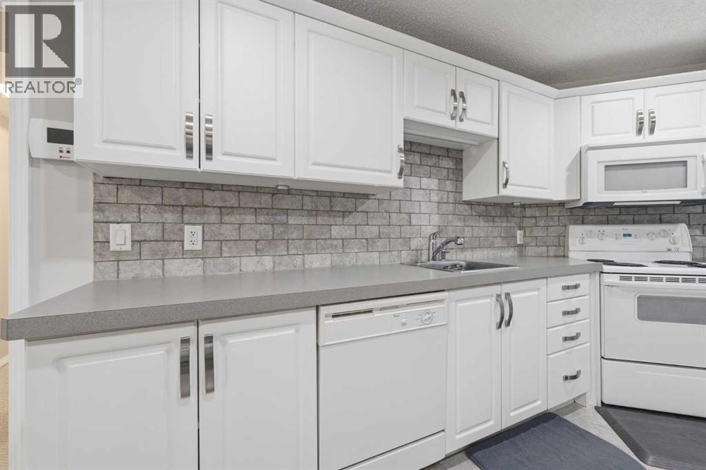 140 Millview Square SW, Calgary, Alberta  T2Y 3Y5 - Photo 24 - A2346093