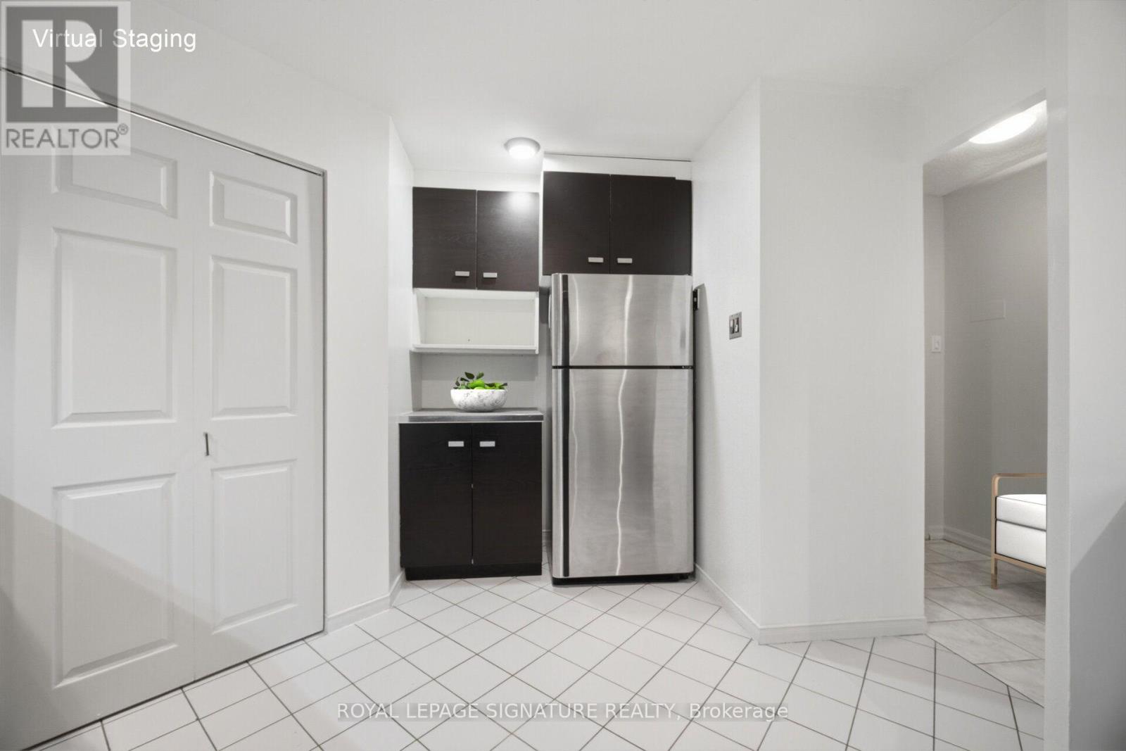 411 - 1485 Lakeshore Road E, Mississauga, Ontario  L5E 3G2 - Photo 18 - W13577604