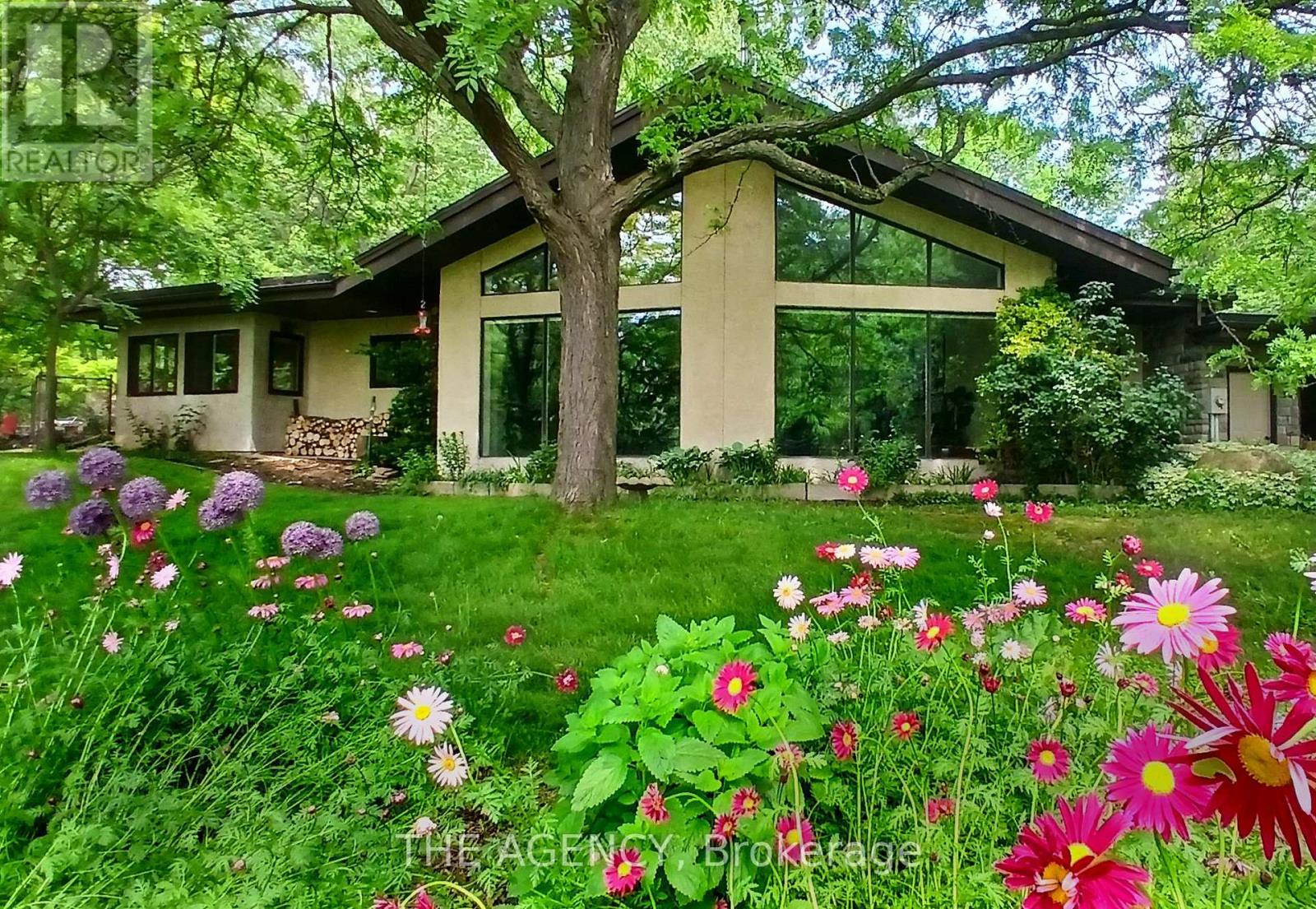 295 BRANT ROAD, Brant, Ontario