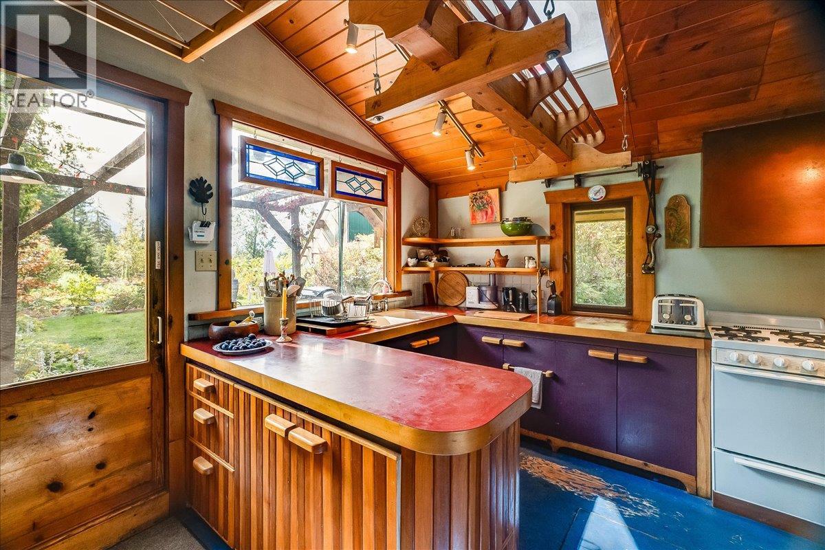8494 Red Mountain Road, Silverton, British Columbia  V0G 1S0 - Photo 22 - 10401988
