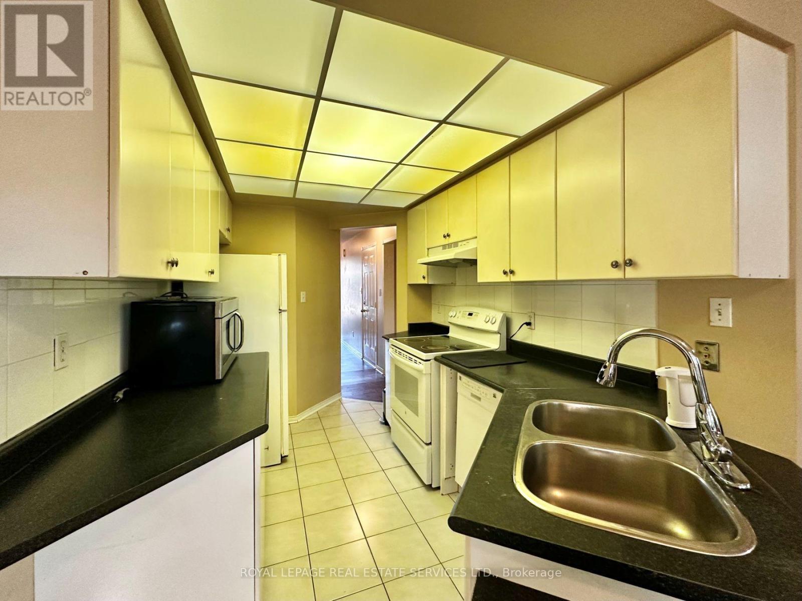 2 - 455 Apache Court, Mississauga, Ontario L4Z 3W8 - Photo 6 - W13826592