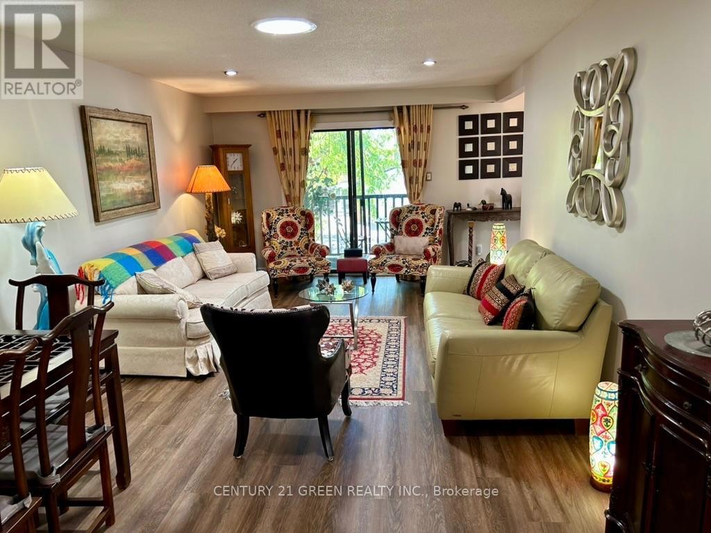 4252 Tea Garden Circle, Mississauga, Ontario L5B 2W8 - Photo 7 - W13829278