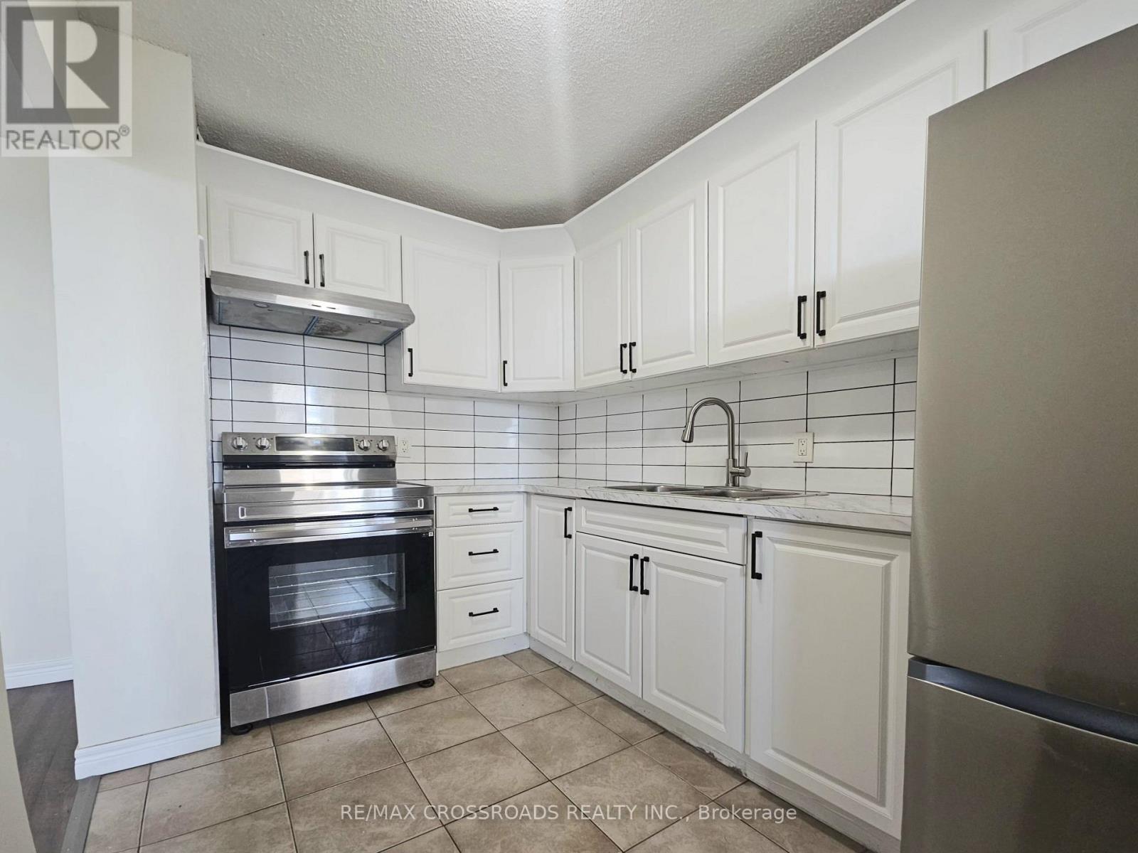 702 - 215 Glenridge Avenue, St. Catharines, Ontario  L2T 3J7 - Photo 7 - X13831370