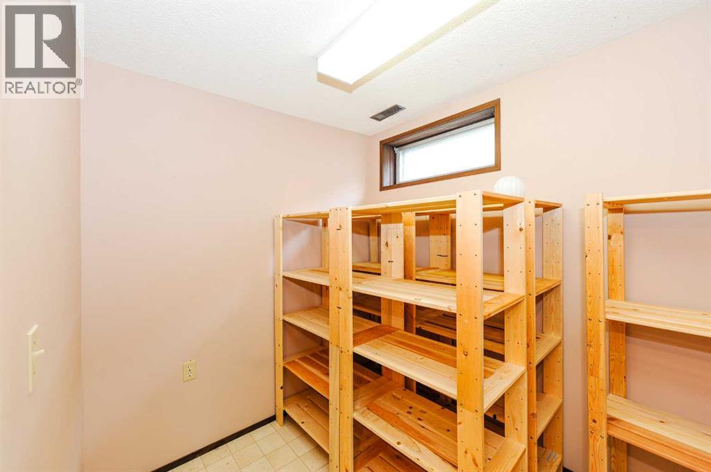 6508 37 Avenue, Camrose, Alberta  T4V 3J6 - Photo 31 - A2347267