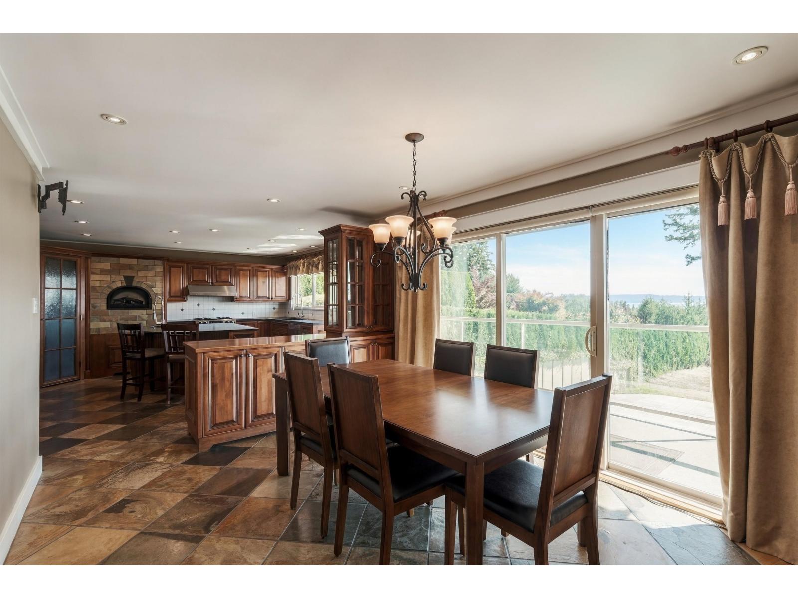 5575 Fairlight Crescent, Delta, British Columbia  V4E 1B3 - Photo 10 - R3168697